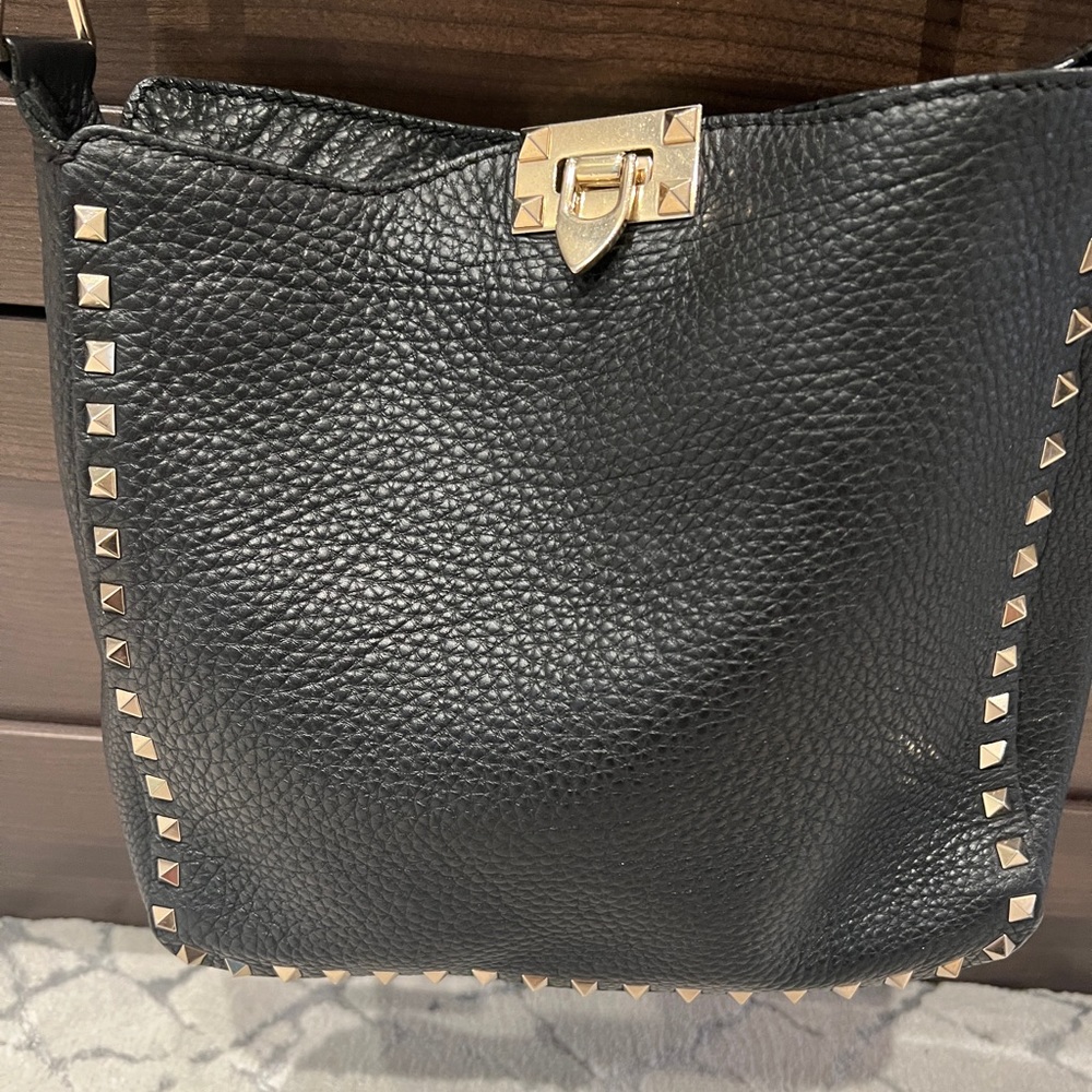 Valentino Rockstud Crossbody Bag!